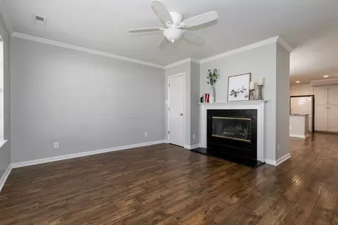 511 High Rdg, Durham, NC 27707 photo 2