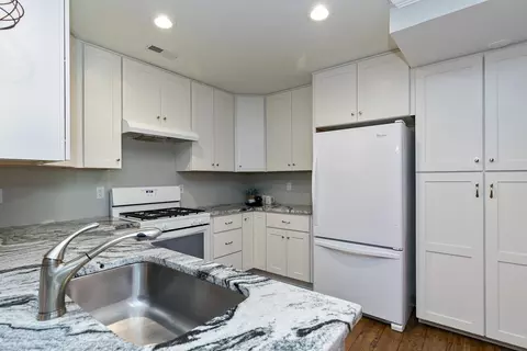 511 High Rdg, Durham, NC 27707 photo 9