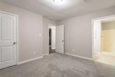 2801 Darrow Rd, Durham, NC 27704 photo 14