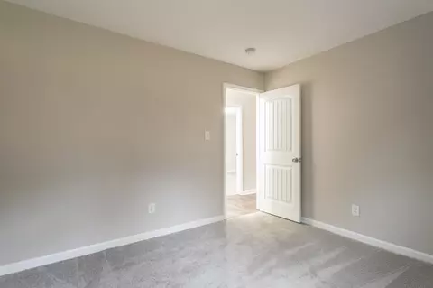 2801 Darrow Rd, Durham, NC 27704 photo 13