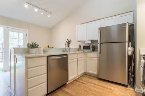 2 Justin Ct, Durham, NC 27705 photo 7