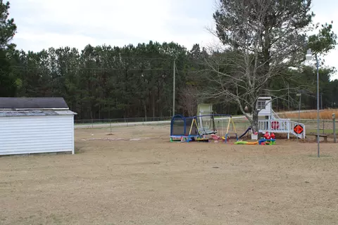 131 Jon Dr, Smithfield, NC 27577 photo 12
