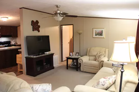 140 Jon Dr, Smithfield, NC 27577 photo 8