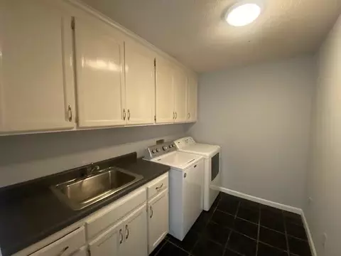 5355 Timothy Rd, Dunn, NC 28334 photo 6
