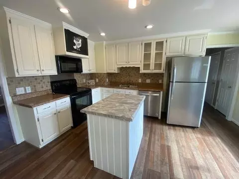 5355 Timothy Rd, Dunn, NC 28334 photo 8