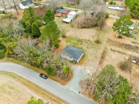 85 Robert Eason Dr, Coats, NC 27521 photo 2