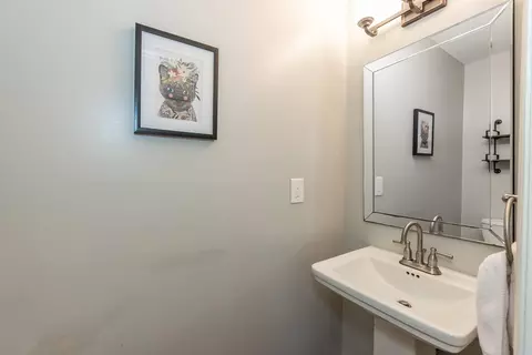 515 E Hammond St, Durham, NC 27704 photo 12