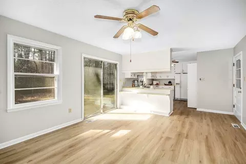 548 Sullivan Rd, Selma, NC 27576 photo 9