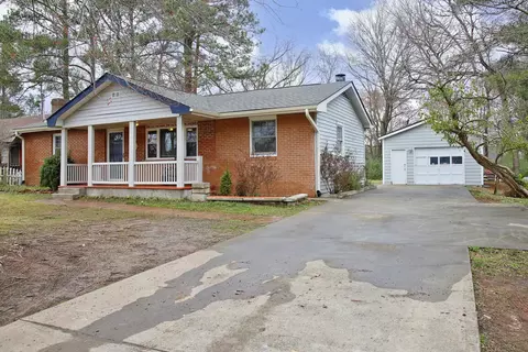 908 Midway Ave, Durham, NC 27703 photo 2