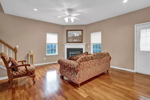 3 Lost Tree Ct, Durham, NC 27703 photo 4