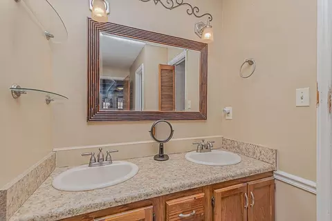 302 Whithorne Dr, Garner, NC 27529 photo 17