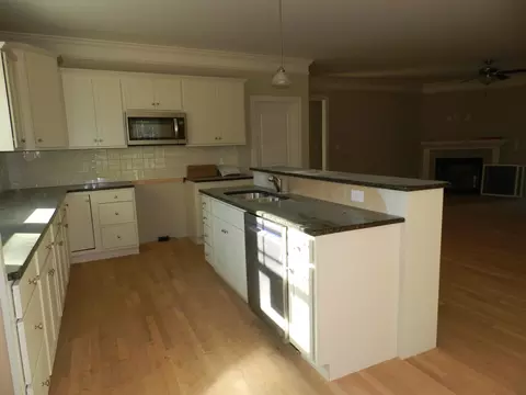 36 Flora Dr, Benson, NC 27504 photo 7