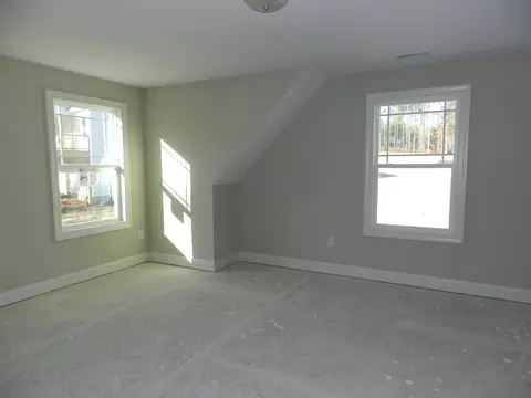 36 Flora Dr, Benson, NC 27504 photo 14