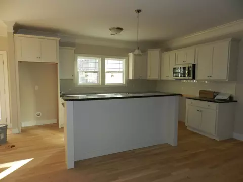 36 Flora Dr, Benson, NC 27504 photo 4