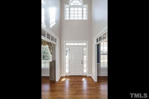 1604 Almora Ct, Willow Spring, NC 27592 photo 4