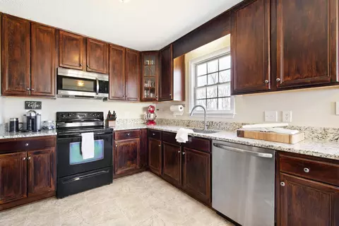 8925 Deep Well Dr, Willow Spring, NC 27592 photo 13