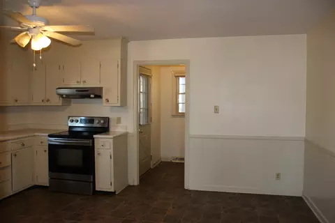 307 Hugo St, Durham, NC 27704 photo 7