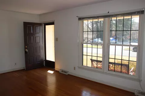 307 Hugo St, Durham, NC 27704 photo 2