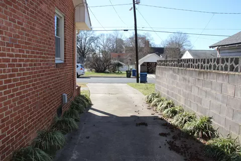 307 Hugo St, Durham, NC 27704 photo 21
