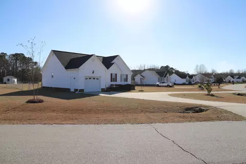 20 Rodney Ct, Willow Spring, NC 27592 photo 3