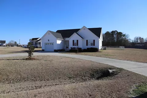 20 Rodney Ct, Willow Spring, NC 27592 photo 2