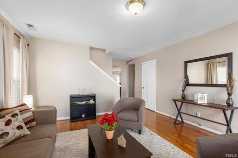 21 Olivene Dr, Durham, NC 27703 photo 8