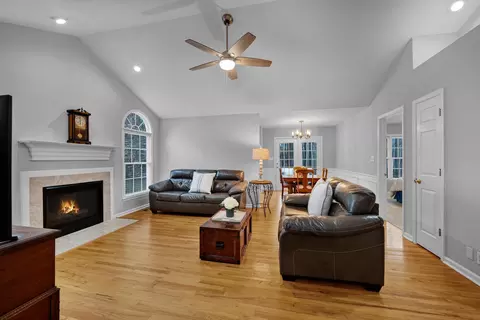 924 Amersham Ln, Wake Forest, NC 27587 photo 6