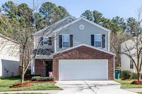 2817 Skybrook Ln, Durham, NC 27703 photo 2