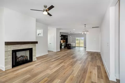 424 Davis Mill Rd, Selma, NC 27576 photo 4