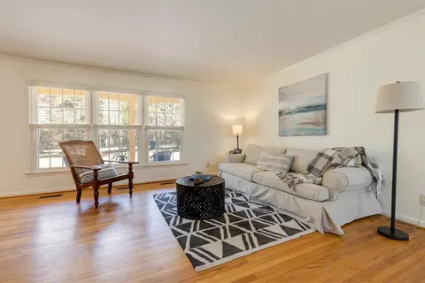 2634 Pickett Rd, Durham, NC 27705 photo 7