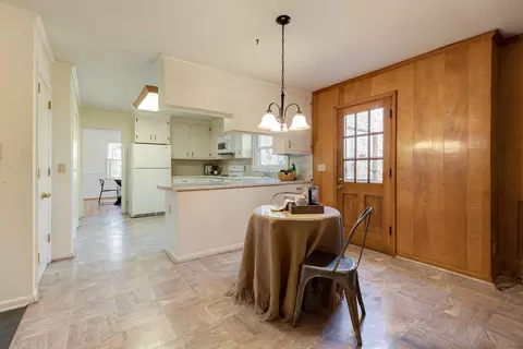 2634 Pickett Rd, Durham, NC 27705 photo 13