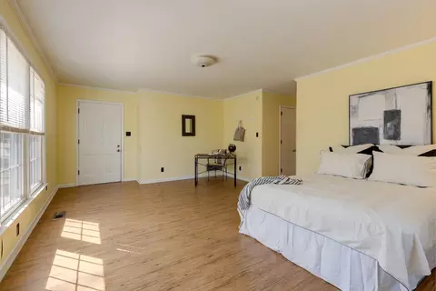 2634 Pickett Rd, Durham, NC 27705 photo 17