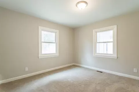 622 S Hoover Rd, Durham, NC 27703 photo 10