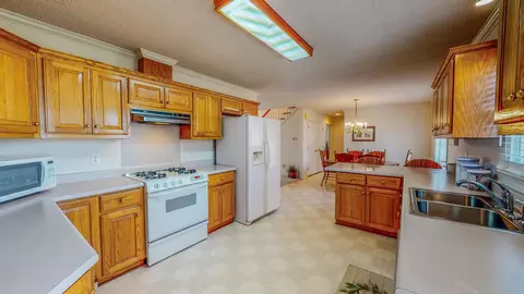 3572 Deerfield Rd, Stem, NC 27581 photo 5