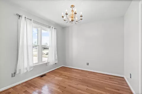 709 Maple Ave, Dunn, NC 28334 photo 6