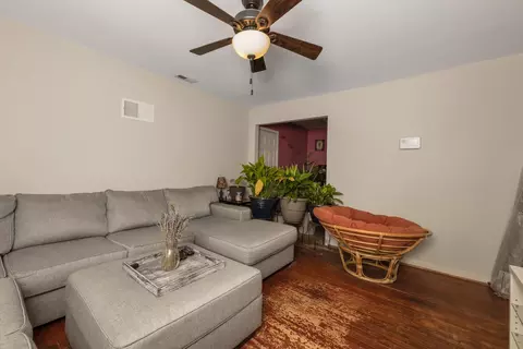 813 Springdale Dr, Durham, NC 27707 photo 3