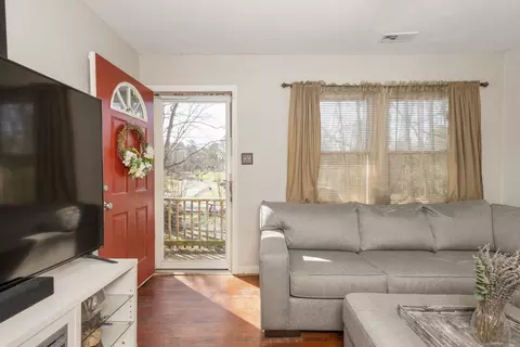 813 Springdale Dr, Durham, NC 27707 photo 4