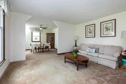 4725 Shilling Ct, Raleigh, NC 27606 photo 9