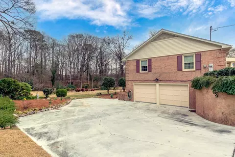 105 Longview Dr, Smithfield, NC 27577 photo 4