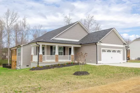 192 Caleb Acres Ln, Smithfield, NC 27577 photo 2