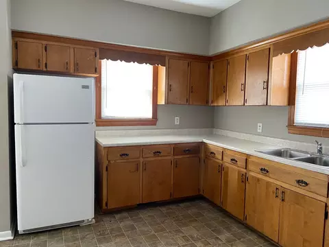 202 W C St, Erwin, NC 28339 photo 9