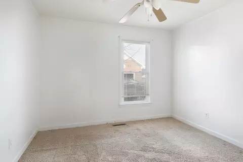 305 E Morgan St, Benson, NC 27504 photo 11