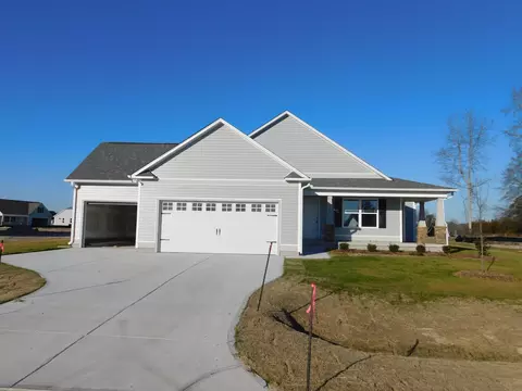 37 Kickoff Cir, Benson, NC 27504 photo 2