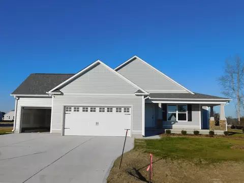 37 Kickoff Cir, Benson, NC 27504 photo 1