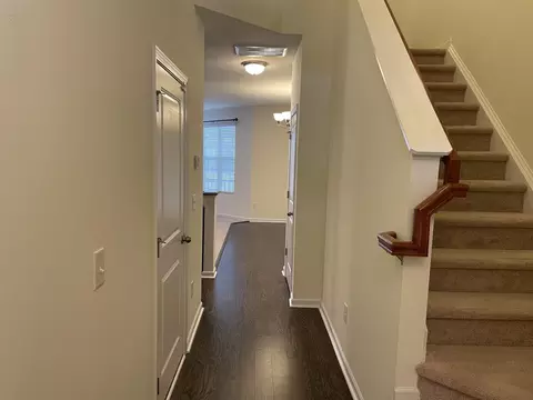 9 Bogie Ct, Durham, NC 27705 photo 2
