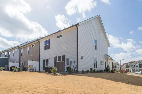 128 Eagleson St, Durham, NC 27703 photo 3
