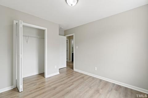 800 Napleton Cir, Apex, NC 27502 photo 17