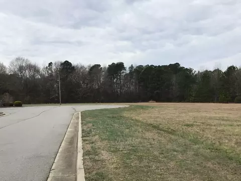 137 Professional Park Dr, Erwin, NC 28339 photo 2