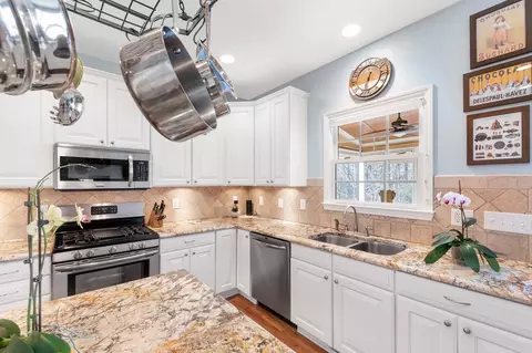 2008 Mill Gate Dr, Cary, NC 27519 photo 5