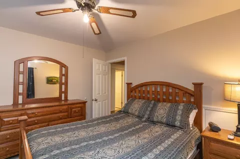 2810 Fox Dr, Durham, NC 27712 photo 19